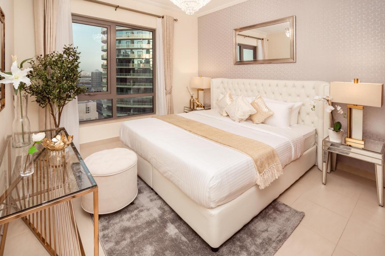 Elite Royal Apartment - Panoramic Full Burj Khalifa, Fountain & Skyline View - Baron دبي المظهر الخارجي الصورة